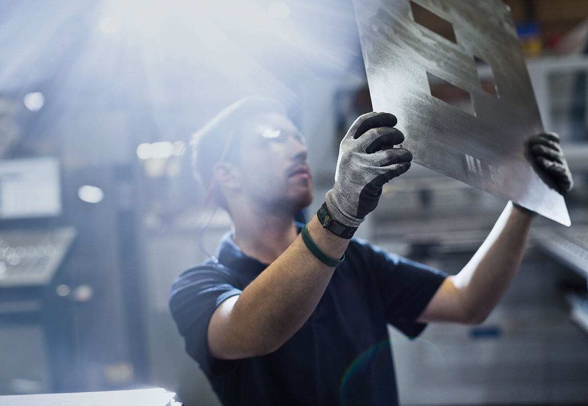 https://www.gphmechanical.com/app/uploads/2024/04/Worker-examining-piece-in-steel-factory.jpg